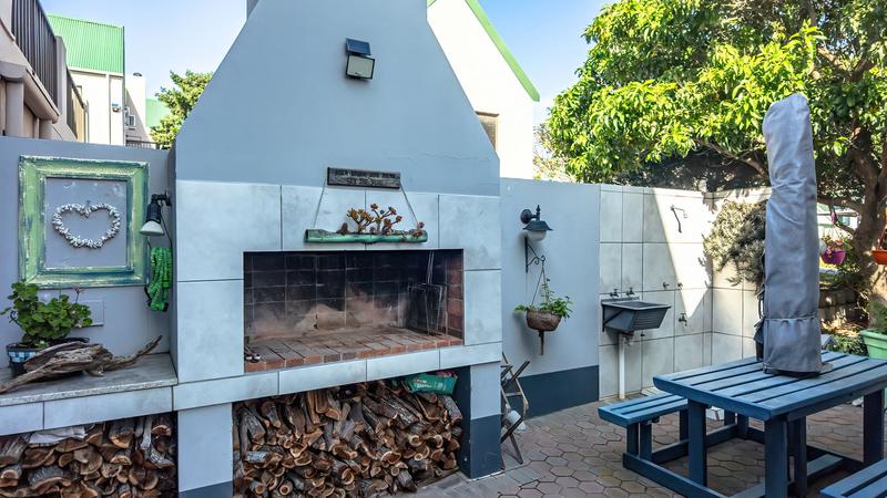3 Bedroom Property for Sale in Twee Kuilen Western Cape